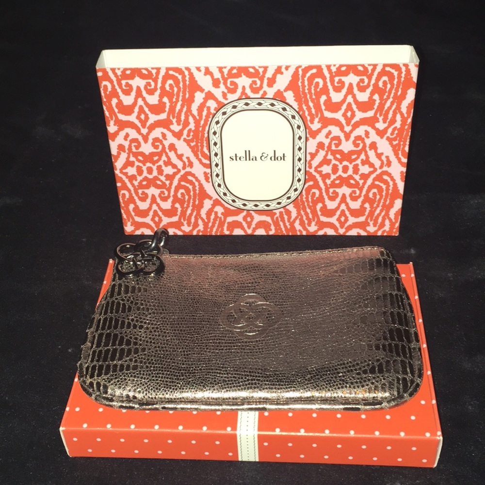 Stella & Dot key pouch